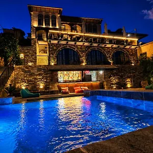 Cumaku Boutique & Hotel Gjirokaster
